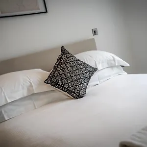 8 - Bootham House , York United Kingdom